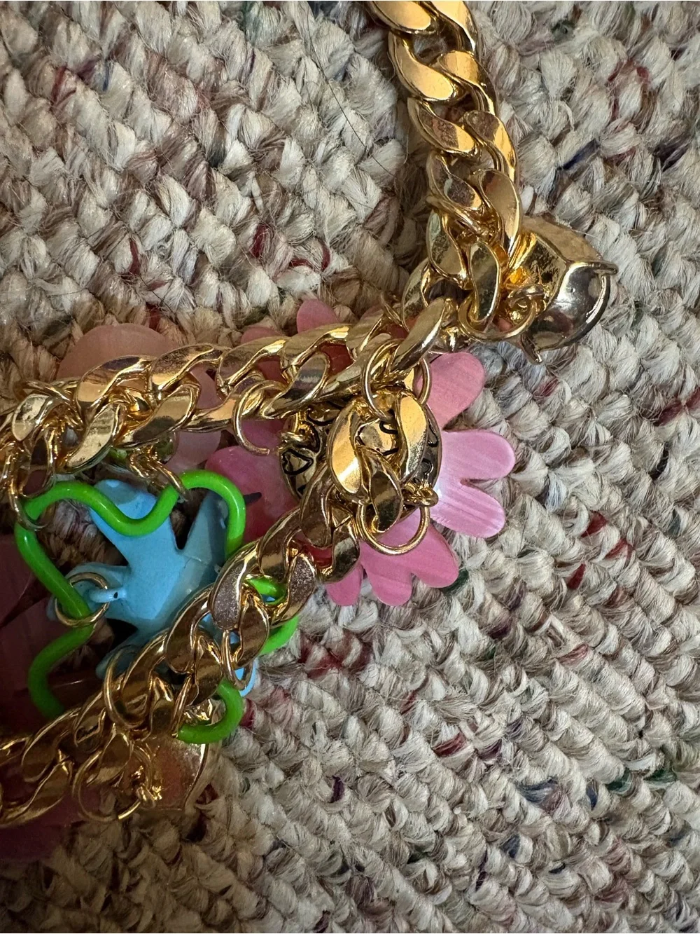 NWOT Betsey Johnson Flower Drama Bib Necklace - Picture 8 of 13